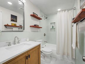 3224 Timmons Lane 141, Houston TX 77027