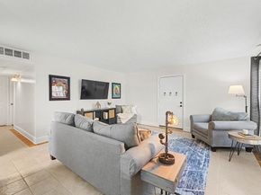 3224 Timmons Lane 141, Houston TX 77027