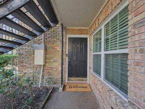 3224 Timmons Lane 141, Houston TX 77027