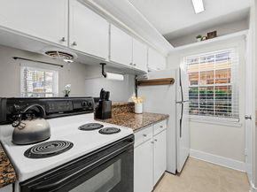 3224 Timmons Lane 141, Houston TX 77027