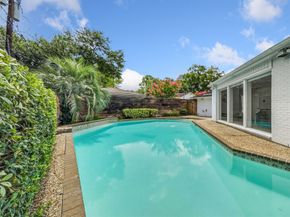 10610 Piping Rock Lane, Houston TX 77042