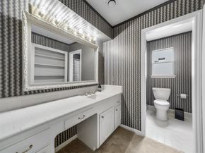 10610 Piping Rock Lane, Houston TX 77042