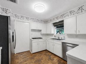 10610 Piping Rock Lane, Houston TX 77042