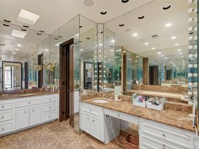 526 Bolton Place, Houston TX 77024