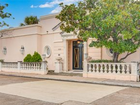 526 Bolton Place, Houston TX 77024