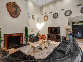 526 Bolton Place, Houston TX 77024