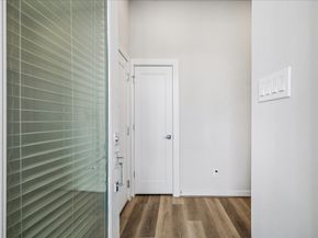 5823 Fairdale Lane B, Houston TX 77057