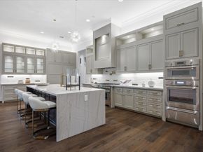 5517 Sturbridge Drive, Houston TX 77056