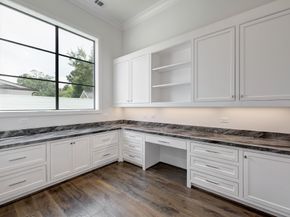 5517 Sturbridge Drive, Houston TX 77056