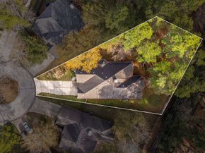 2 Gilded Crest Court, Spring TX 77382