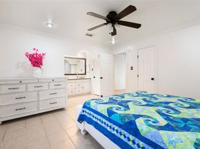 2506 Bisontine Street, Friendswood TX 77546