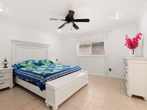 2506 Bisontine Street, Friendswood TX 77546