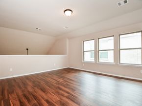 5039 Azalea Trace Drive, Houston TX 77066