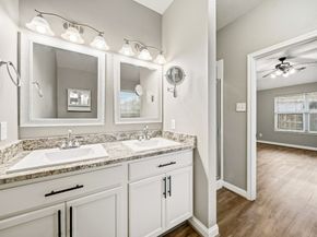 7102 Grassy Grove Lane, Richmond TX 77407