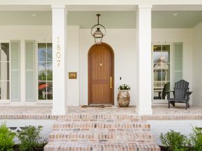 1739 Latexo Drive, Houston TX 77018