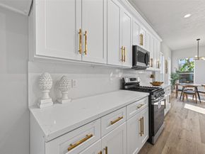 4117 Yale Street, Houston TX 77018