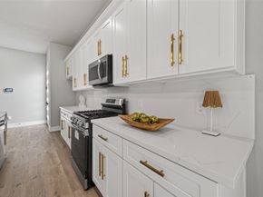 4117 Yale Street, Houston TX 77018