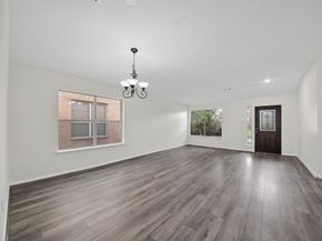 1318 Hawks Nest Drive, Houston TX 77067