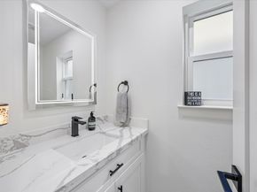 1420 Indiana Street, Houston TX 77006