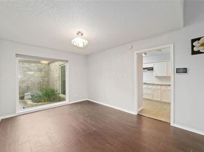7107 Plaza Del Sol Drive, Houston TX 77083