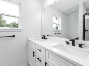789 Fortune Street AB, Houston TX 77088