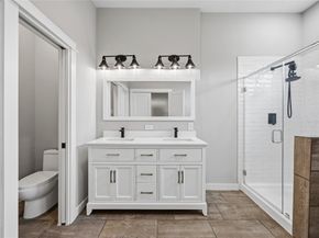 6723 Parker Oaks Lane, Houston TX 77076