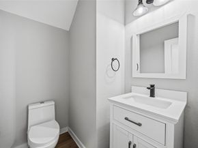 6723 Parker Oaks Lane, Houston TX 77076