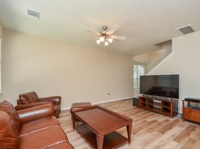 46 E Stedhill Loop, Conroe TX 77384
