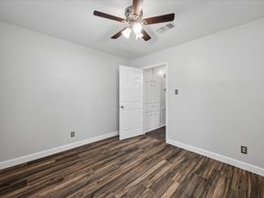 10946 Britt Way, Houston TX 77043