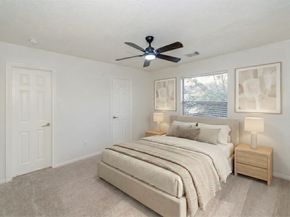 1424 W 24th Street, Houston TX 77008