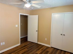 1518 Neptune Lane, Houston TX 77062
