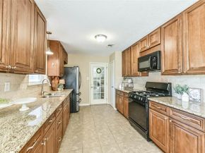 1518 Neptune Lane, Houston TX 77062