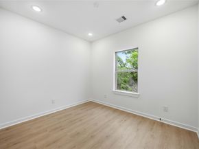 8129 Safebuy Street A/B, Houston TX 77028