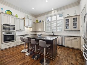 1521 Oakdale Street, Houston TX 77004
