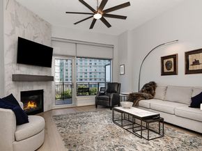 3 Waterway Court 5C, The Woodlands TX 77380