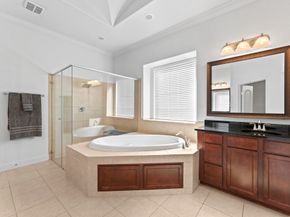 39 Tioga Pl, Tomball TX 77375