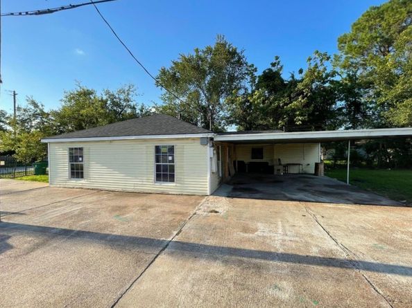 7510 Meadowyork Street, Houston TX 77037