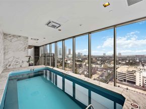 1711 Allen pkwy 1907, Houston TX 77019
