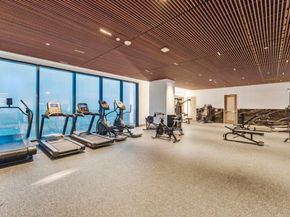 1711 Allen pkwy 1907, Houston TX 77019