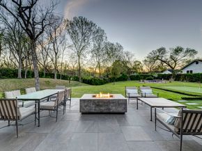 3922 Cotswold Street, Houston TX 77009