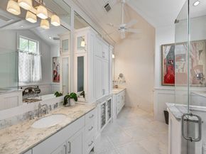 3922 Cotswold Street, Houston TX 77009