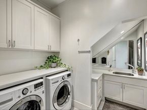 3922 Cotswold Street, Houston TX 77009