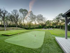 3922 Cotswold Street, Houston TX 77009