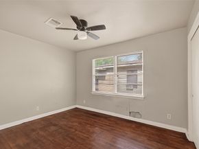 5810 Flamingo Drive, Houston TX 77033