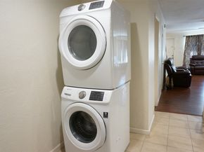 9901 Sharpcrest Street 8, Houston TX 77036
