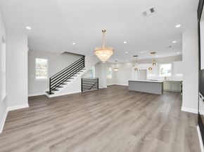1605 Sylvester Road, Houston TX 77009