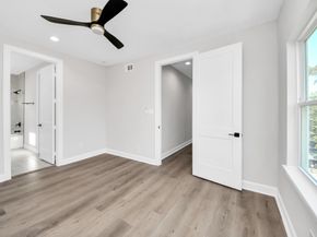 1605 Sylvester Road, Houston TX 77009