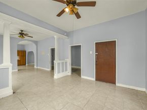 1916 Chapman Street, Houston TX 77009