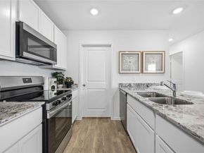 6005 Pineapple Street, Houston TX 77048
