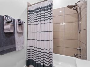 2401 Crawford Street B304, Houston TX 77004